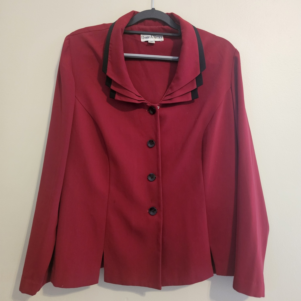 Danny & Nicole Women's Size 14 Red Blazer with Black Trim